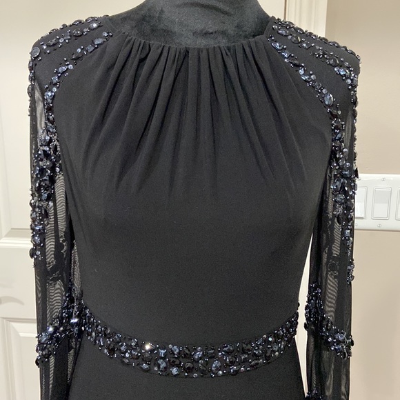 NWT size 4 MARINA FORMAL DRESS. JERSEY MATERIAL WITH MESH BEADED LONG SLEEVES - Picture 6 of 9